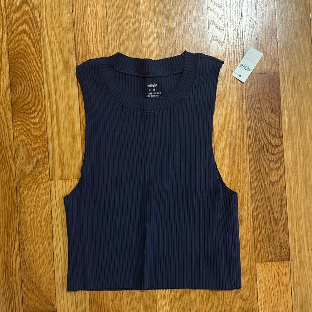 NWT Aerie tank